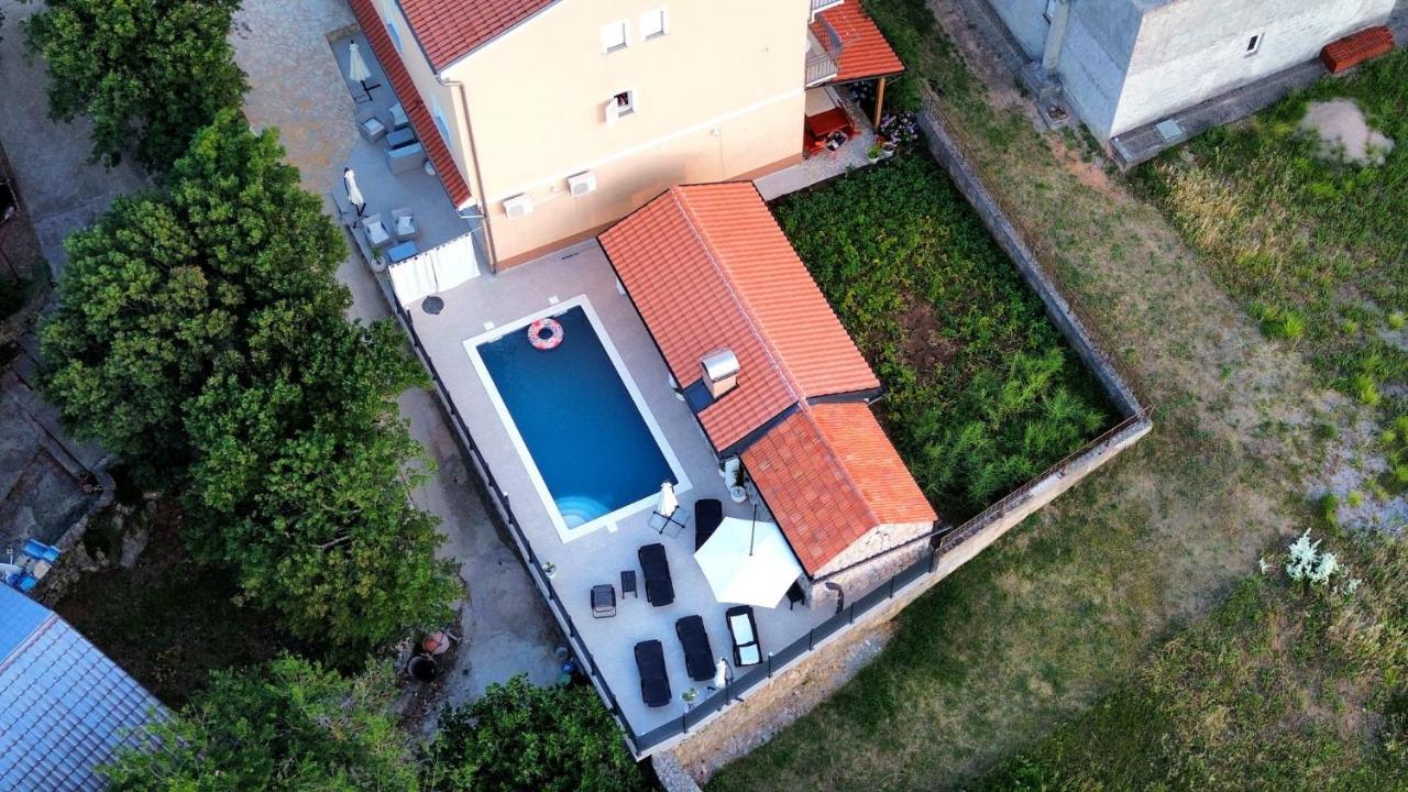 Apartments Njegovan Crikvenica Eksteriør bilde